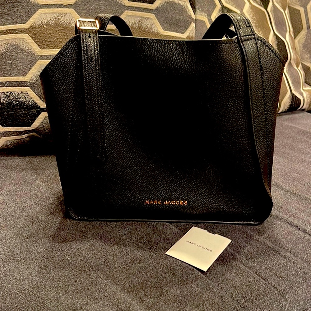 Marc jacobs pebbled leather tote
